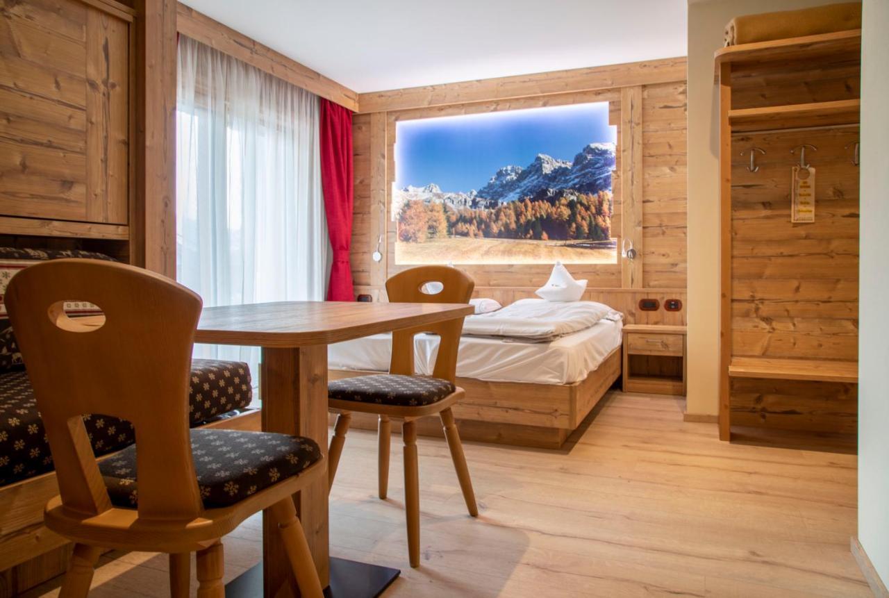 Berg Hotel Latemar Spitze Vigo di Fassa Exterior foto