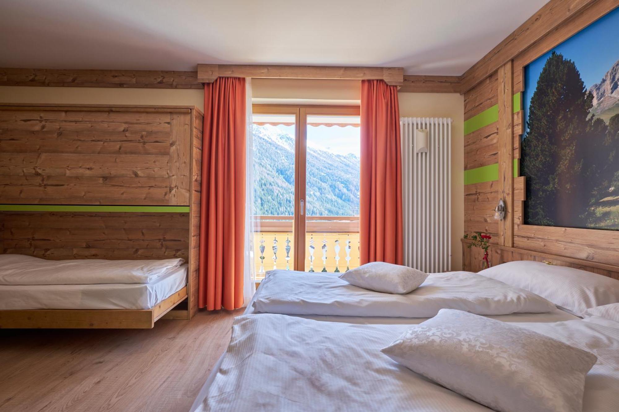 Berg Hotel Latemar Spitze Vigo di Fassa Exterior foto